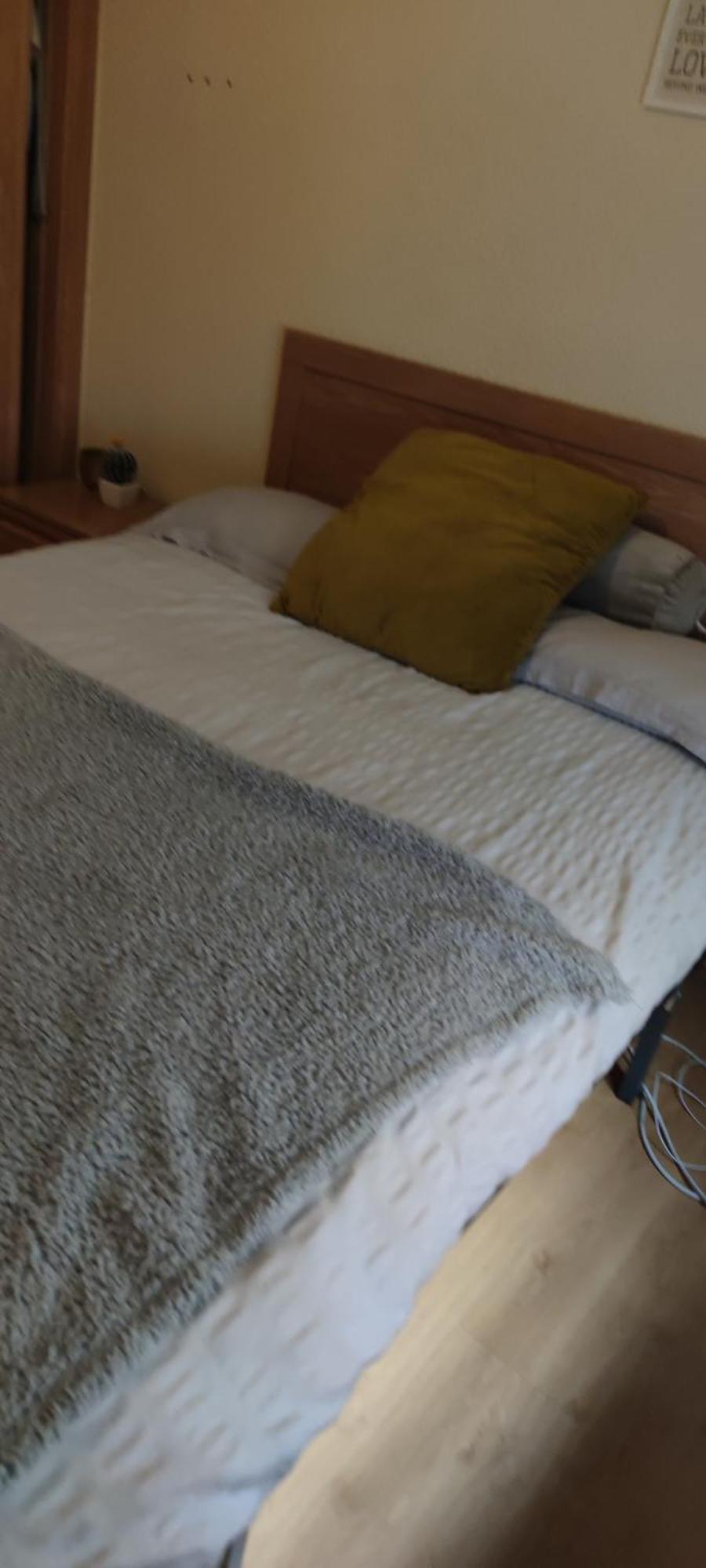 Amplia Habitacion En Buena Ubicacion Madrid Bagian luar foto